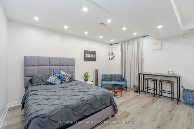 Additional image 29 of 35 Heaslip Terr