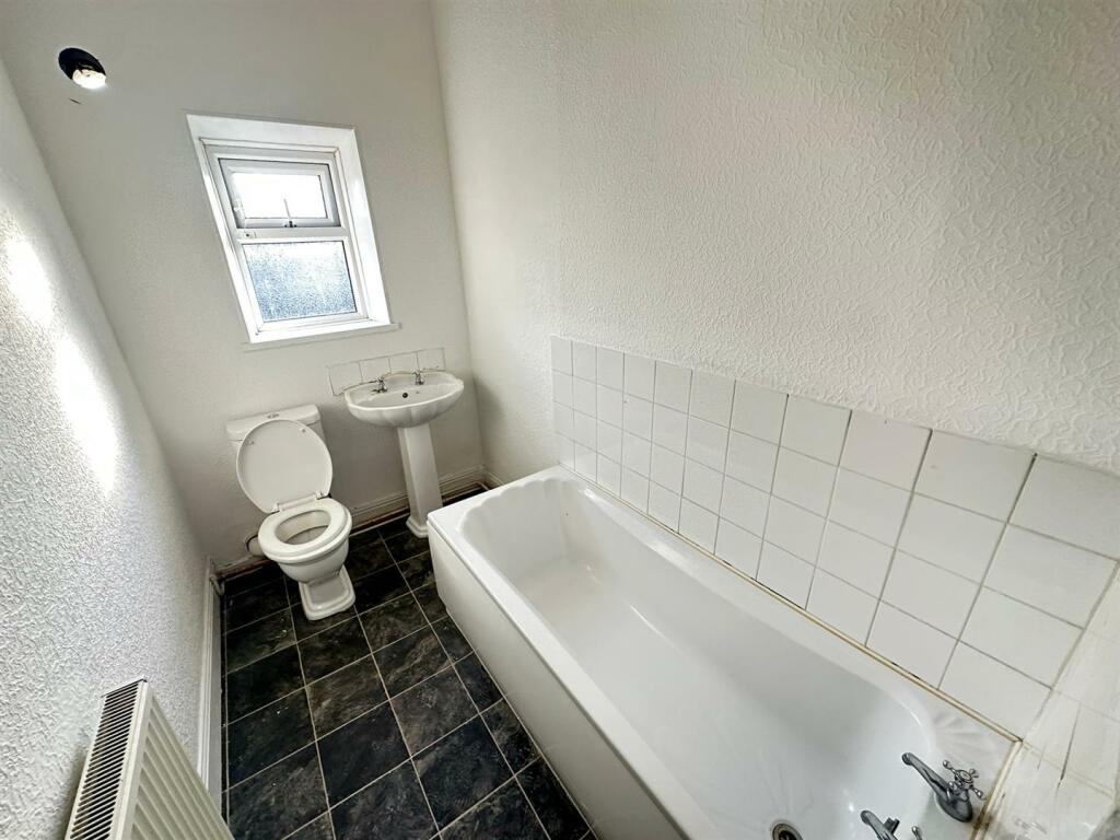 Additional image 7 of Stephenson Street, Bradford