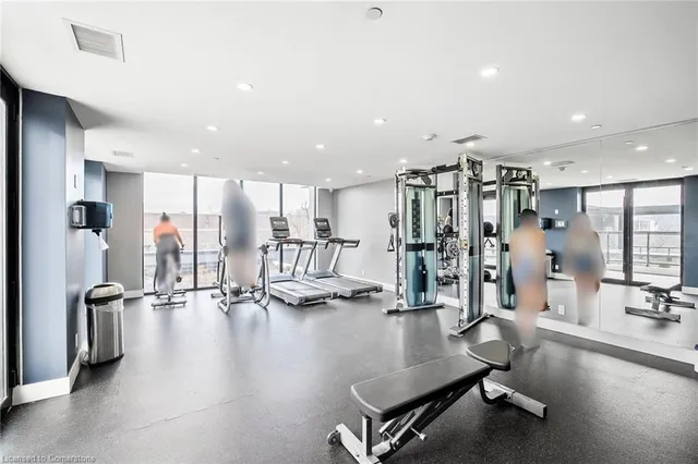 Additional image 33 of 15 Queen St S St Unit 2114