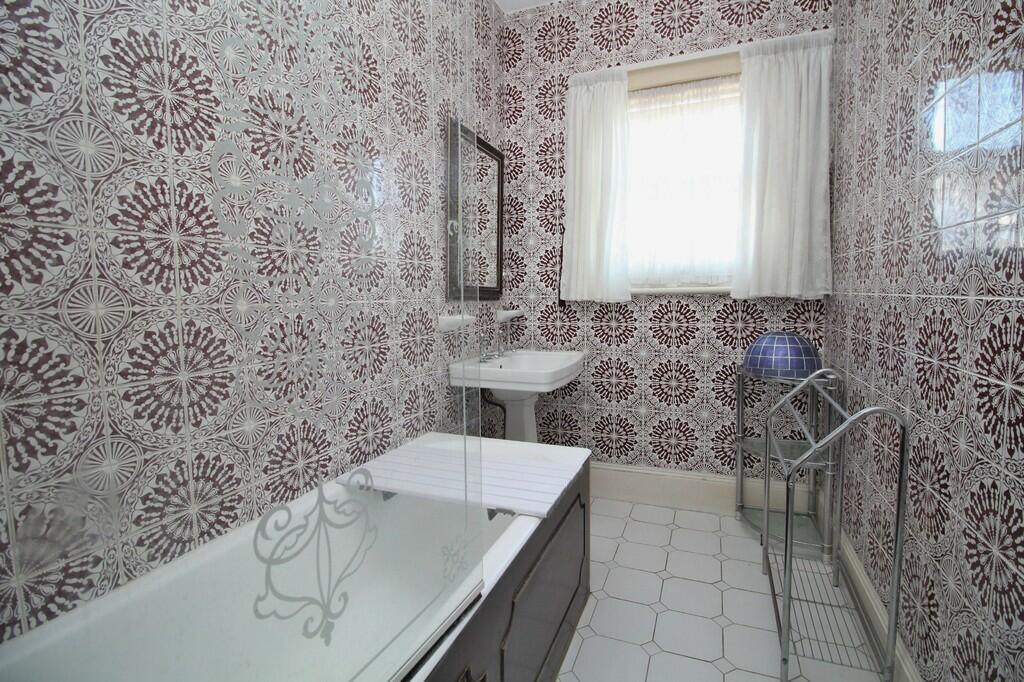 Additional image 12 of Ferndale Road, Hove
