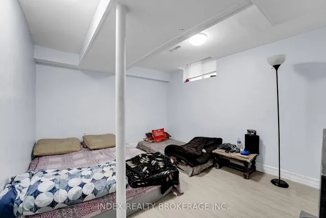 Additional image 26 of 23 Mandarin Cres