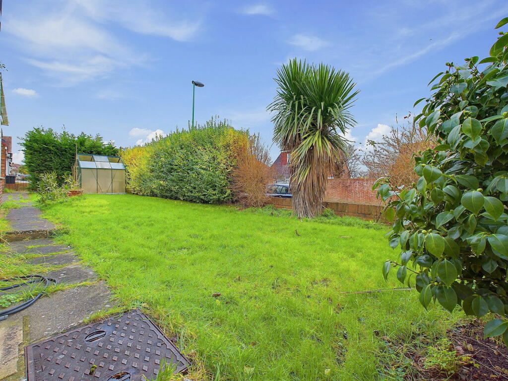 Additional image 10 of Grafton Drive, Sompting, BN15 9SW