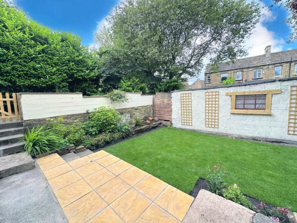 Additional image 7 of Beacon Street, Bradford, BD6