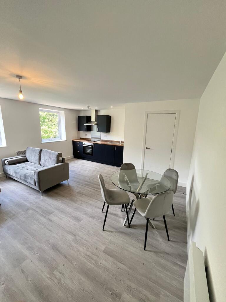 Additional image 18 of Bingley road