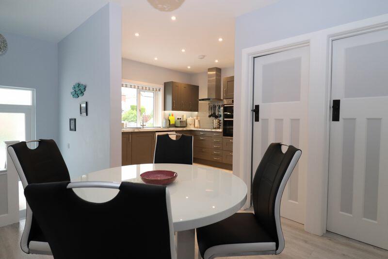 Additional image 11 of FIRST FLOOR APARTMENT WITH SEA GLIMPSES, A SHORT WALK FROM THE BEACH & TOWN CENTRE