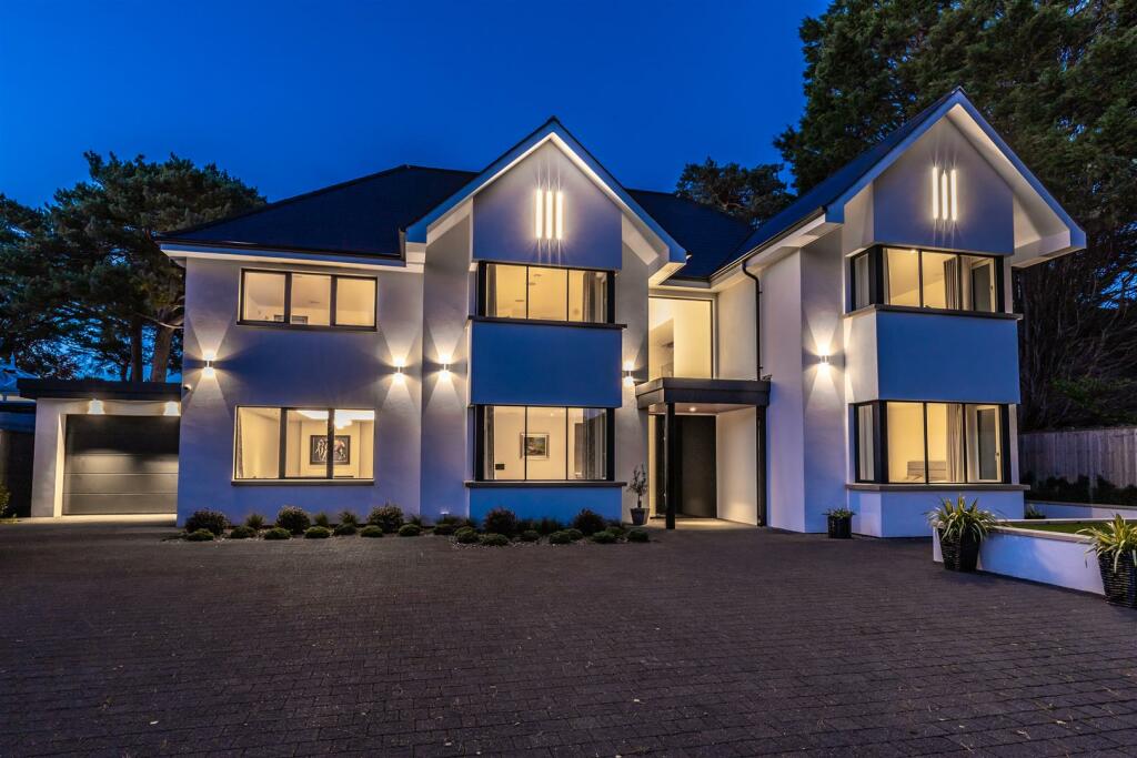 Additional image 29 of Newton Road, Canford Cliffs