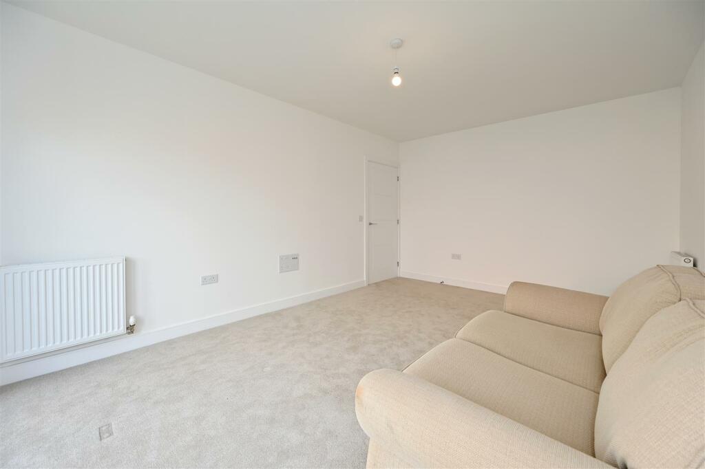 Additional image 20 of Steeple Chase Way, Fontwell