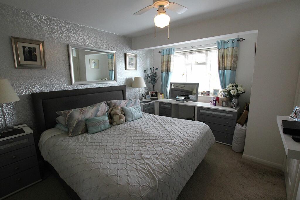 Additional image 14 of Greenacres Drive, Hailsham