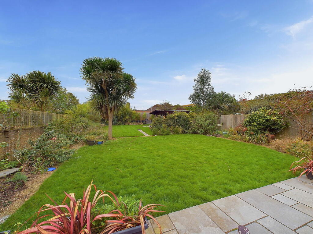 Additional image 27 of Oldfield Crescent, Southwick