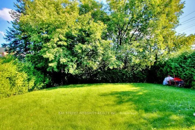 Additional image 31 of 165 Pemberton Ave