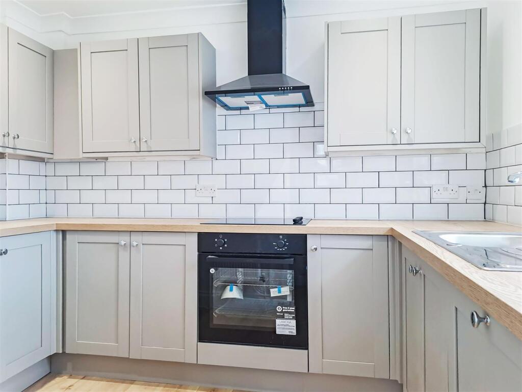 Additional image 3 of North End Road, Yapton