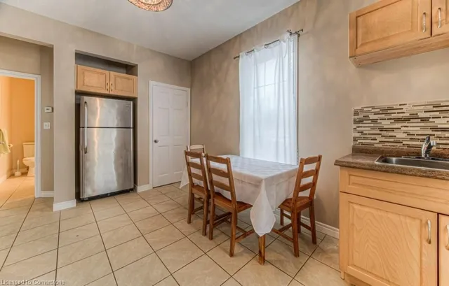 Additional image 12 of 67 Wellington St