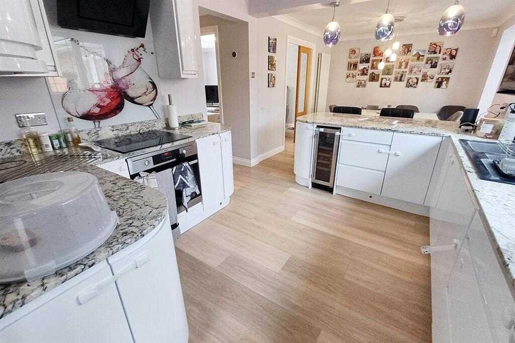 Additional image 8 of Verwood