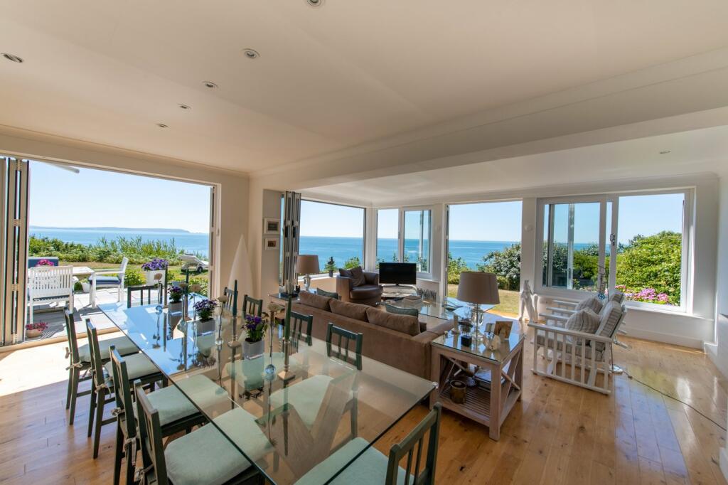 Additional image 20 of Rothesay Drive, Highcliffe, Christchurch, BH23