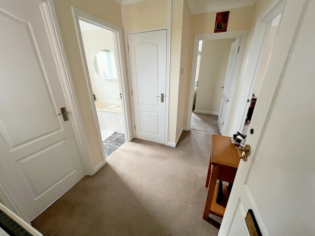Additional image 6 of 34-36 Whitefield Road, New Milton, Hampshire. BH25 6DF