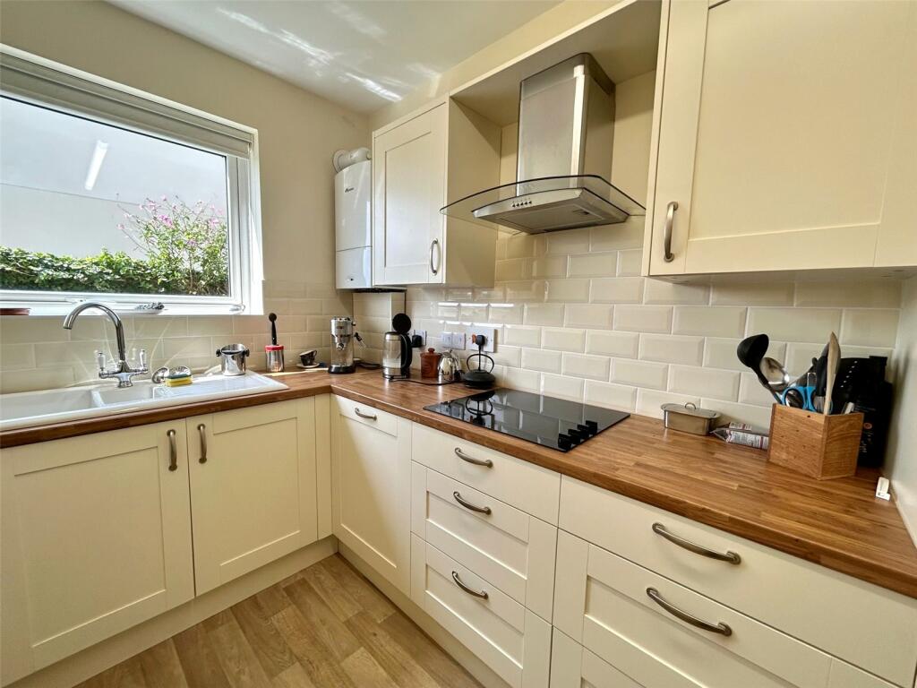 Additional image 5 of Boscombe Overcliff Drive, Bournemouth, Dorset, BH5