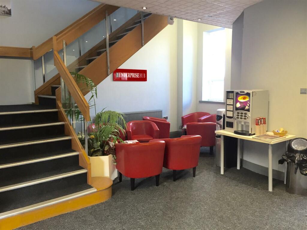 Additional image 3 of Tong Street, Bradford