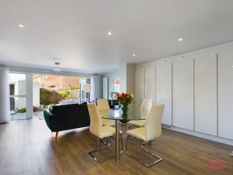 Additional image 12 of CHRISTCHURCH TOWN CENTRE