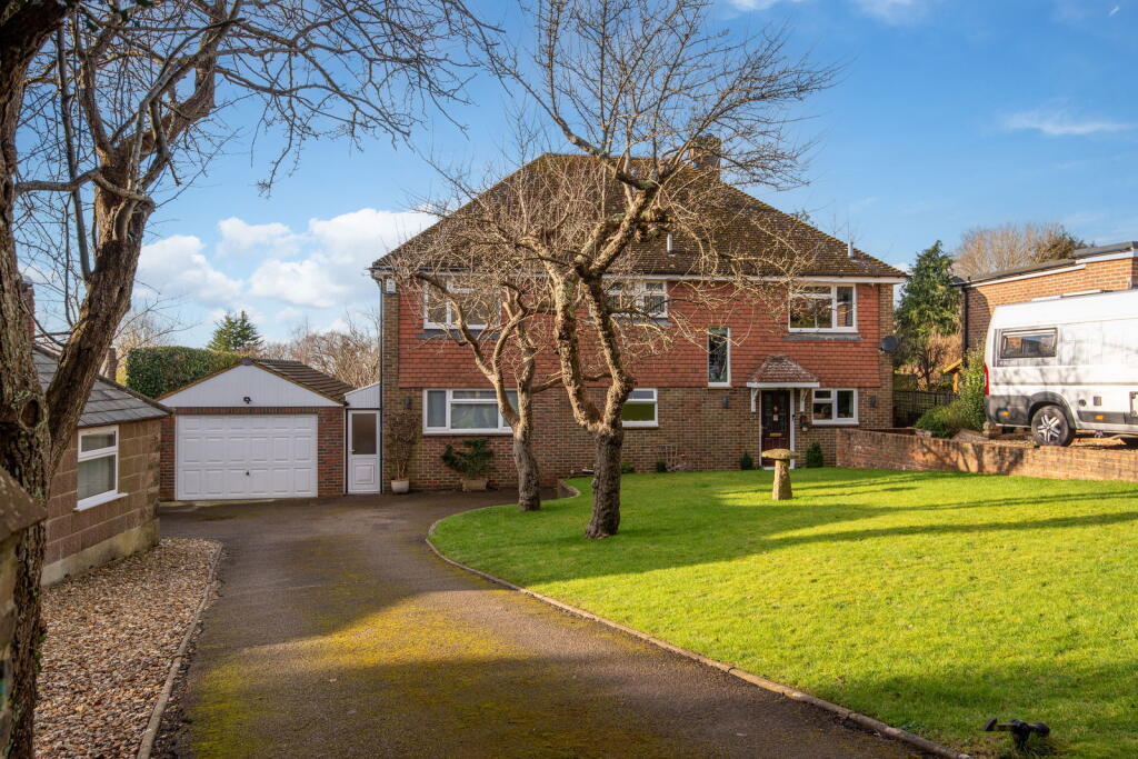 Additional image 21 of Honeysuckle Lane, High Salvington, Worthing, BN13