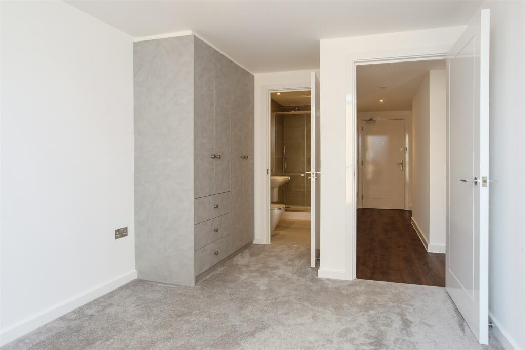 Additional image 5 of Grand Avenue, Hove, East Sussex