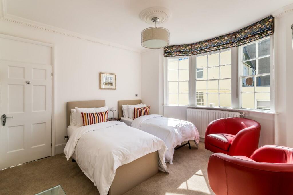 Additional image 36 of Marine Parade, Brighton