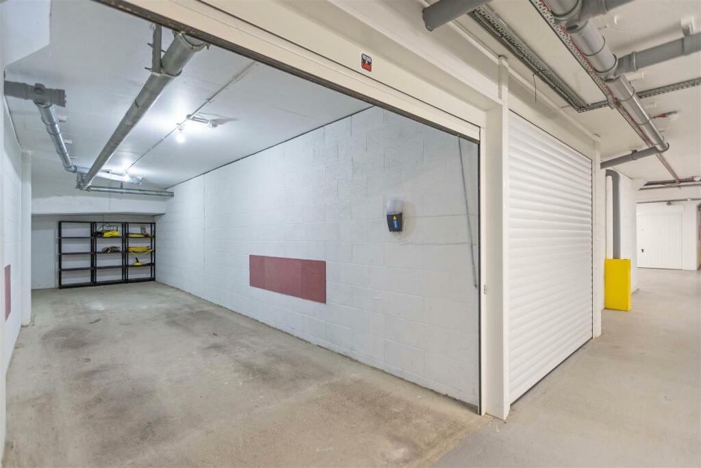 Additional image 19 of Marine Parade, Worthing