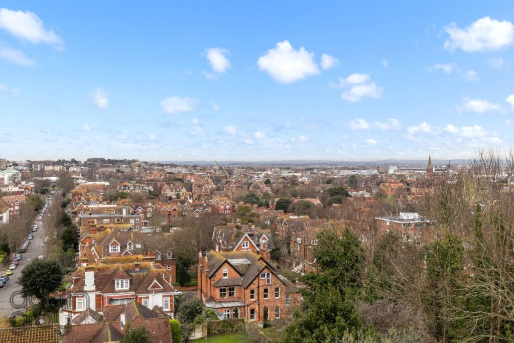 Additional image 11 of Flat 5, 32 St Johns Road, Eastbourne, BN20 7JB