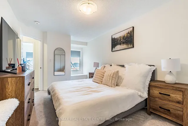Additional image 19 of 1141 Duignan Cres