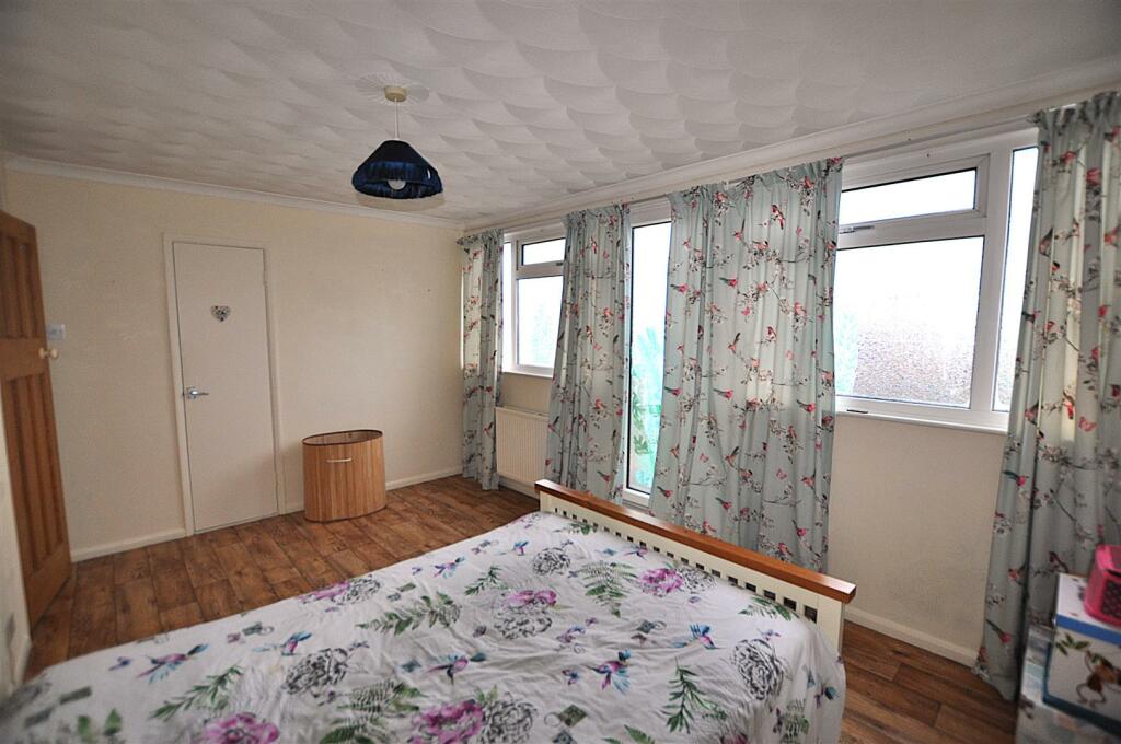 Additional image 13 of Oakleaf Drive, Polegate