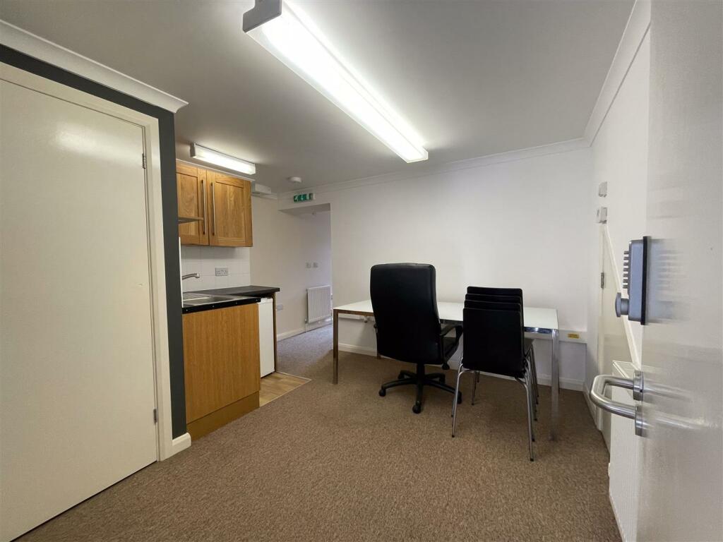 Additional image 4 of South Street, Worthing