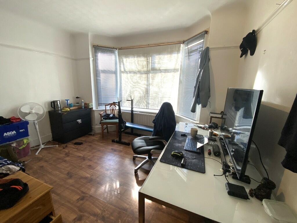 Additional image 5 of Richmond Park Road, Bournemouth, Dorset, BH8