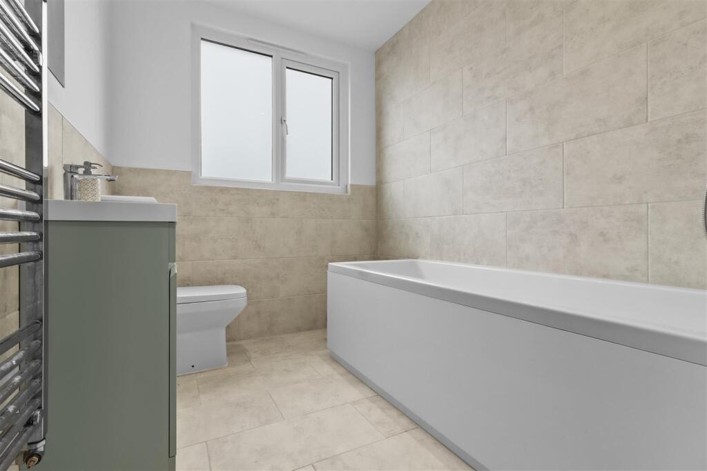 Additional image 15 of Dymchurch Close, Seaford