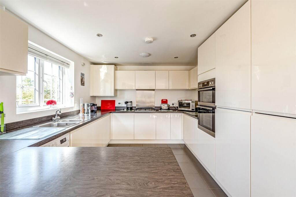 Additional image 6 of Boniface Avenue, Littlehampton, West Sussex, BN17