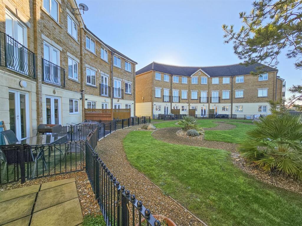 Additional image 11 of Long Beach View, Eastbourne, BN23 5NB