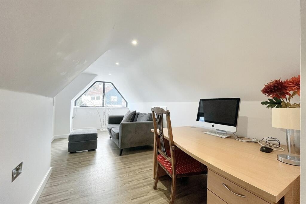 Additional image 18 of Boscombe Manor