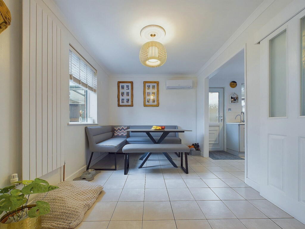 Additional image 4 of Greentrees Close, Lancing, BN15 9SX