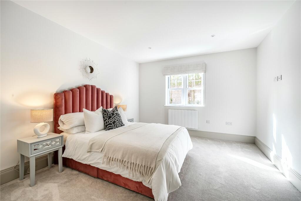Additional image 8 of 3 Bordeaux, Chewton Farm Road, Highcliffe, Dorset, BH23