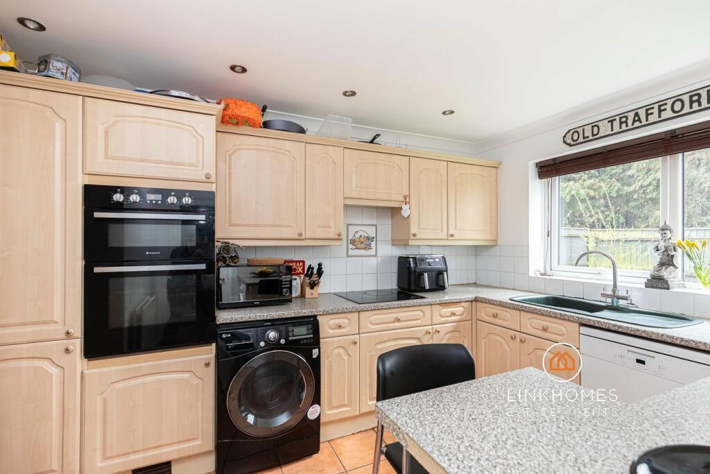Additional image 28 of Greenhayes, Broadstone, BH18