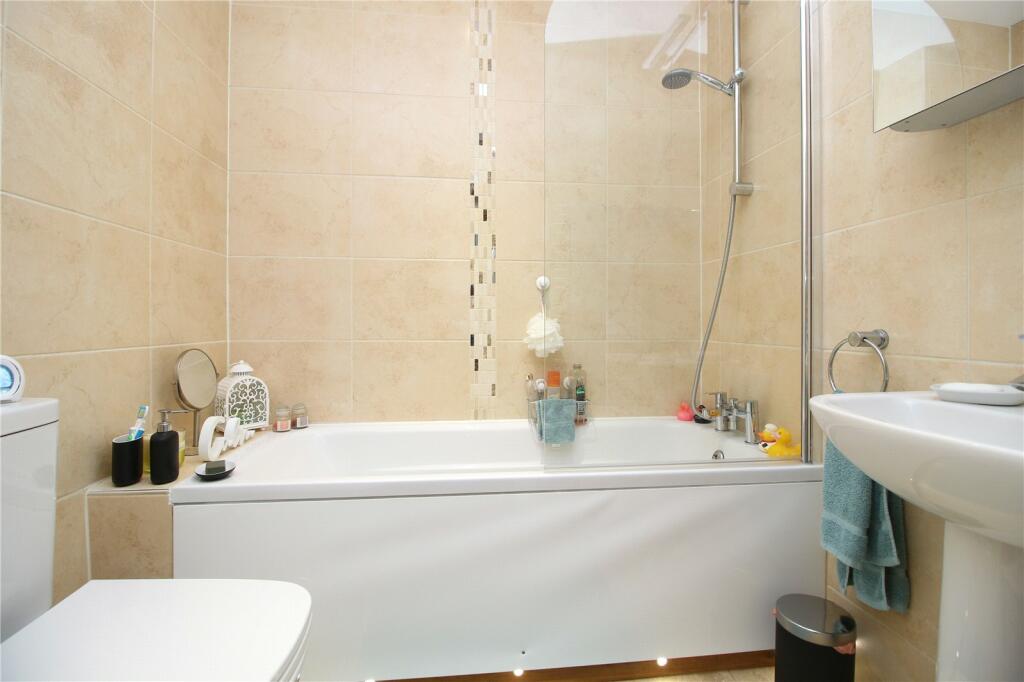 Additional image 5 of The Oaks, Barton Court Avenue, Barton On Sea, Hampshire, BH25