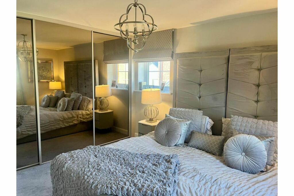 Additional image 32 of Clifford Drive, Bury, BL9