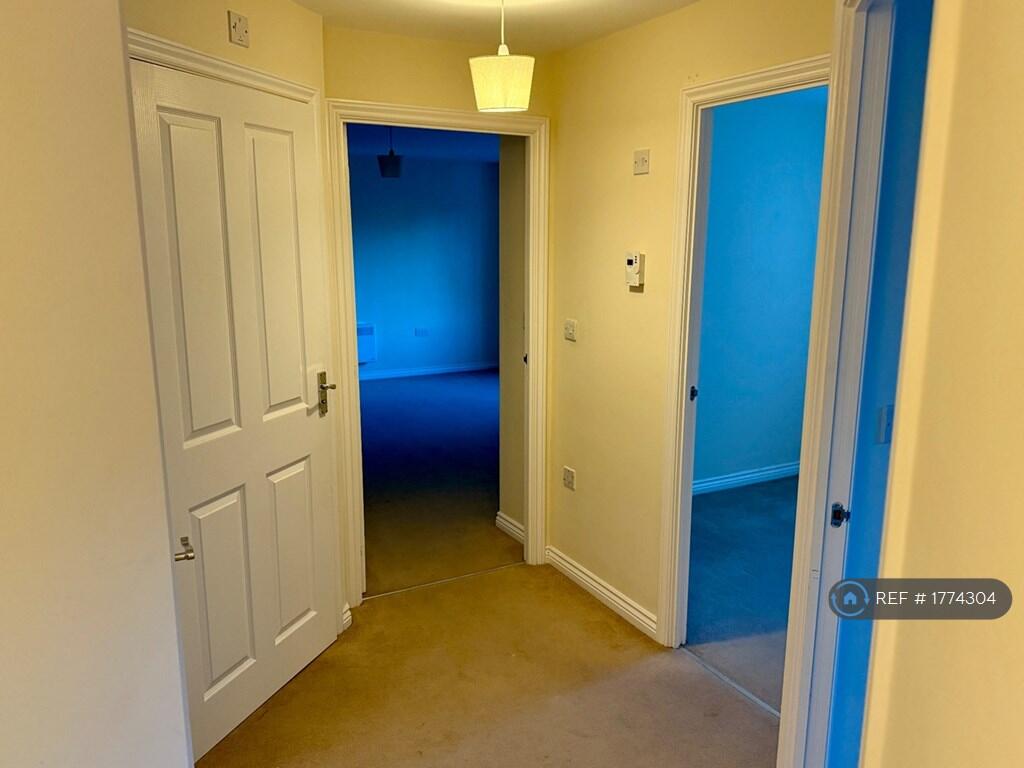 Additional image 4 of Langsett Court, Bradford, BD9