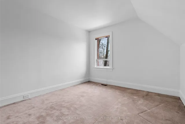 Additional image 25 of 65 Elgin Ave