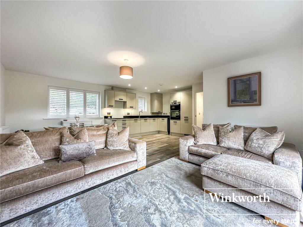 Additional image 3 of Wimborne Road East, Ferndown, BH22