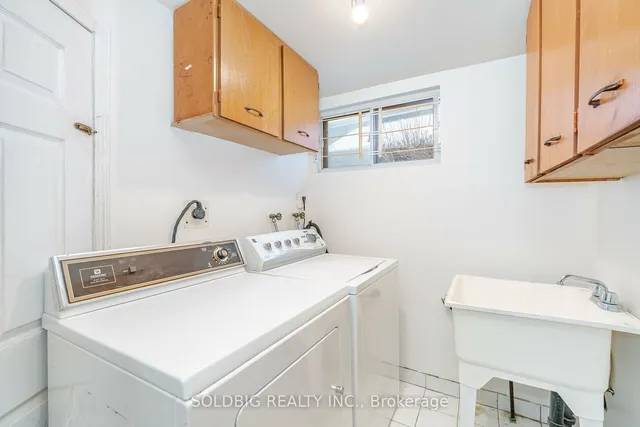 Additional image 9 of 4 Strathavon Dr