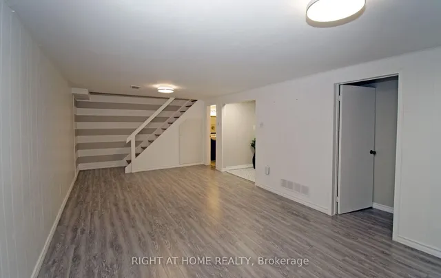 Additional image 25 of 164 McMurchy Ave