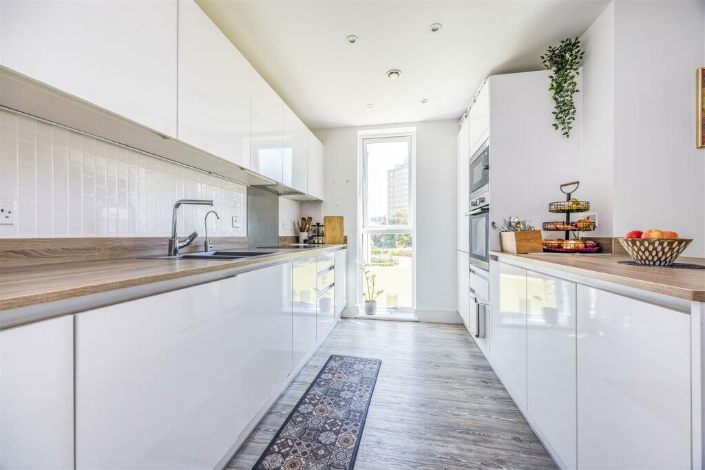 Additional image 9 of West Cliff Road, Bournemouth