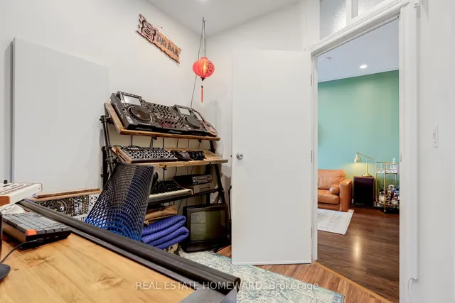 Additional image 26 of 85 East Liberty St Unit 1613