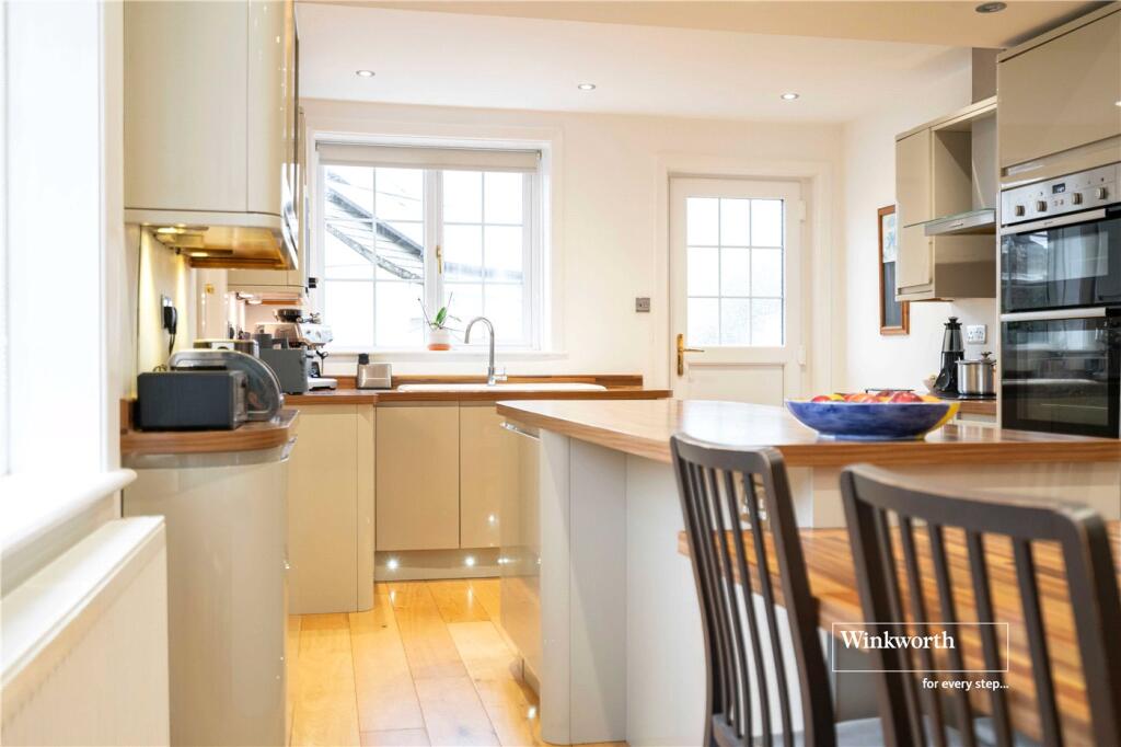 Additional image 8 of Montagu Road, Highcliffe, Christchurch, Dorset, BH23