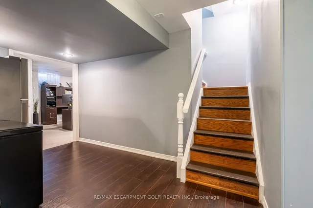 Additional image 29 of 158 Southpark Ave