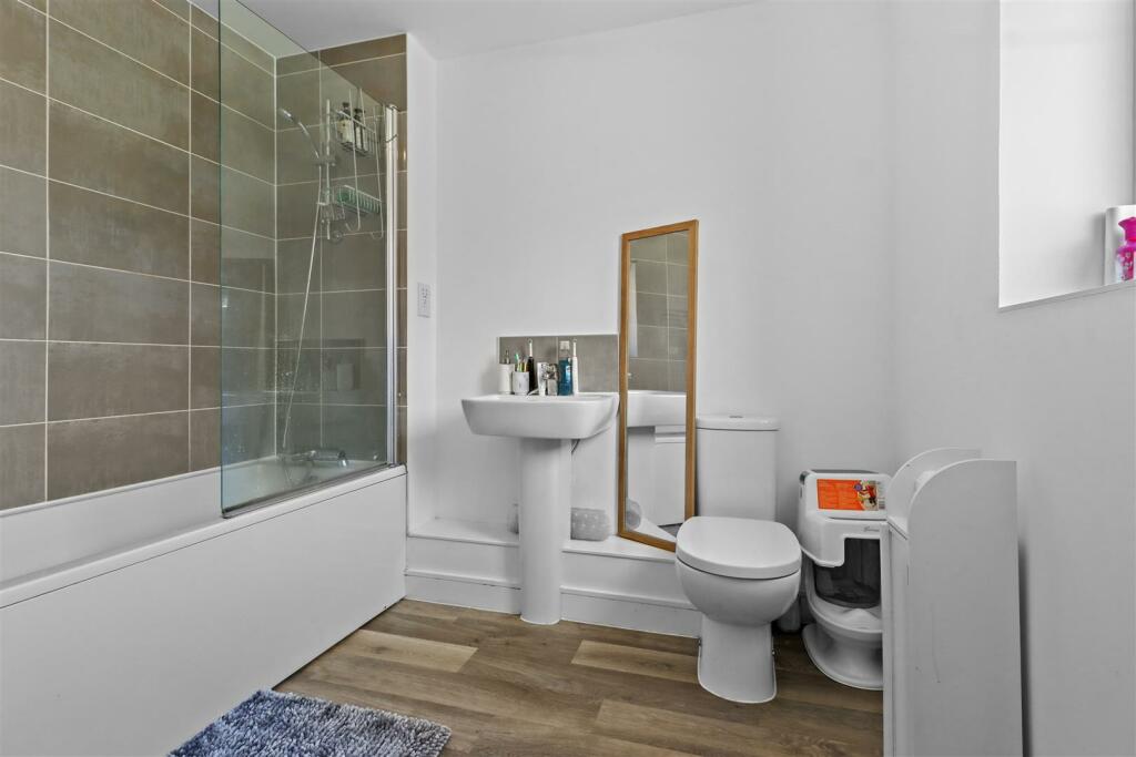 Additional image 10 of Sail Street, Hailsham